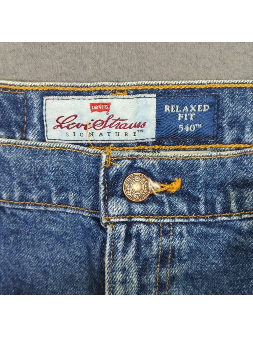 Levi's VTG Jeans Men's 38x36 Fits 36x36 Blue 540 Relaxed Fit Brown Tab - Picture 12 of 15